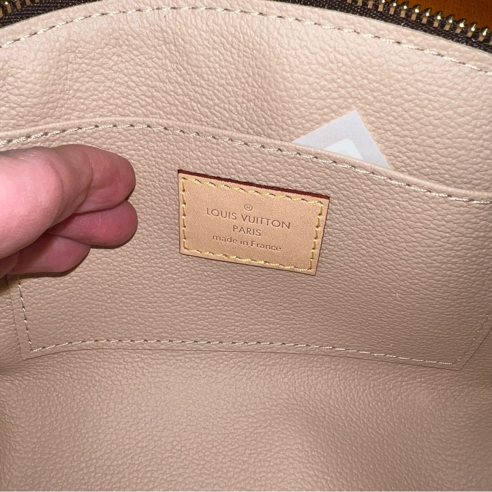 LOUIS VUITTON MONOGRAM COSMETIC POUCH MAKEUP BAG - Picture 7 of 7